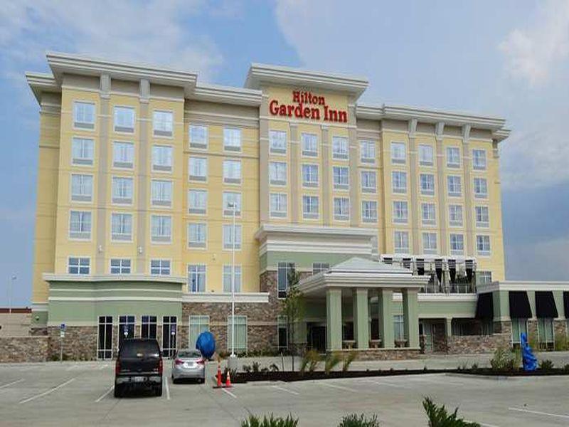Hilton Garden Inn Olathe Bagian luar foto