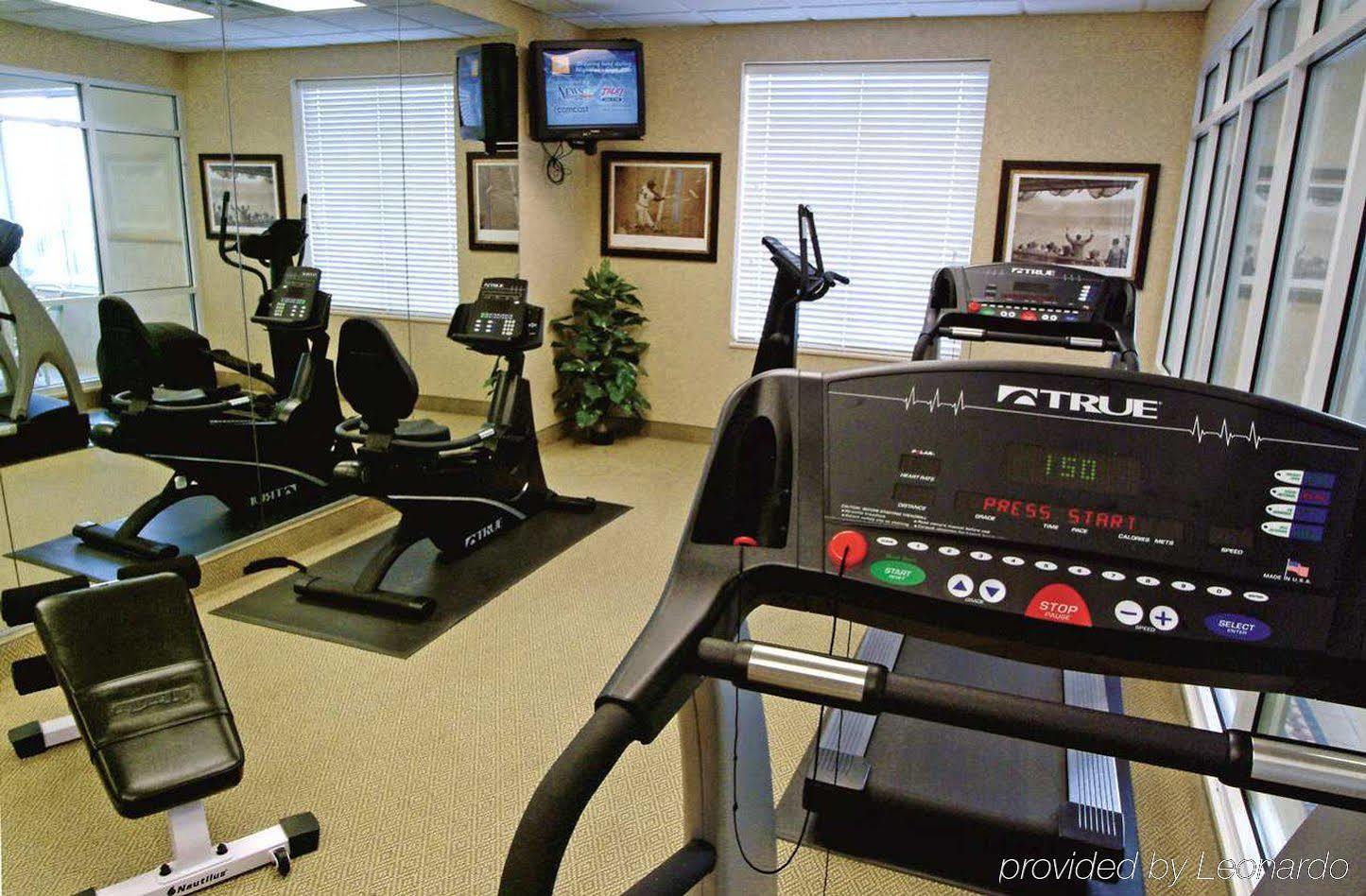 Hilton Garden Inn Olathe Bagian luar foto